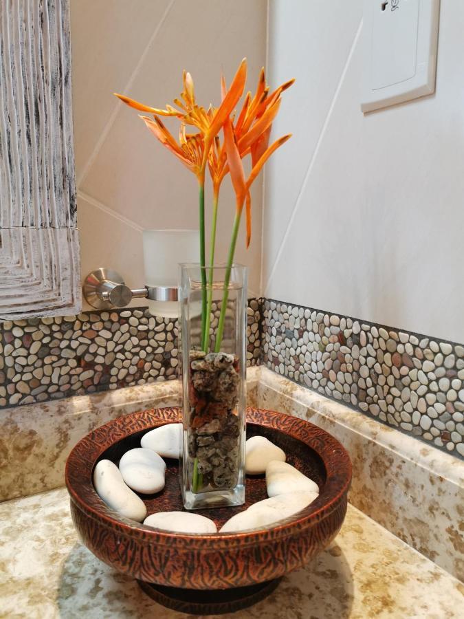 Maison Charme De L'Ile 라디게 외부 사진