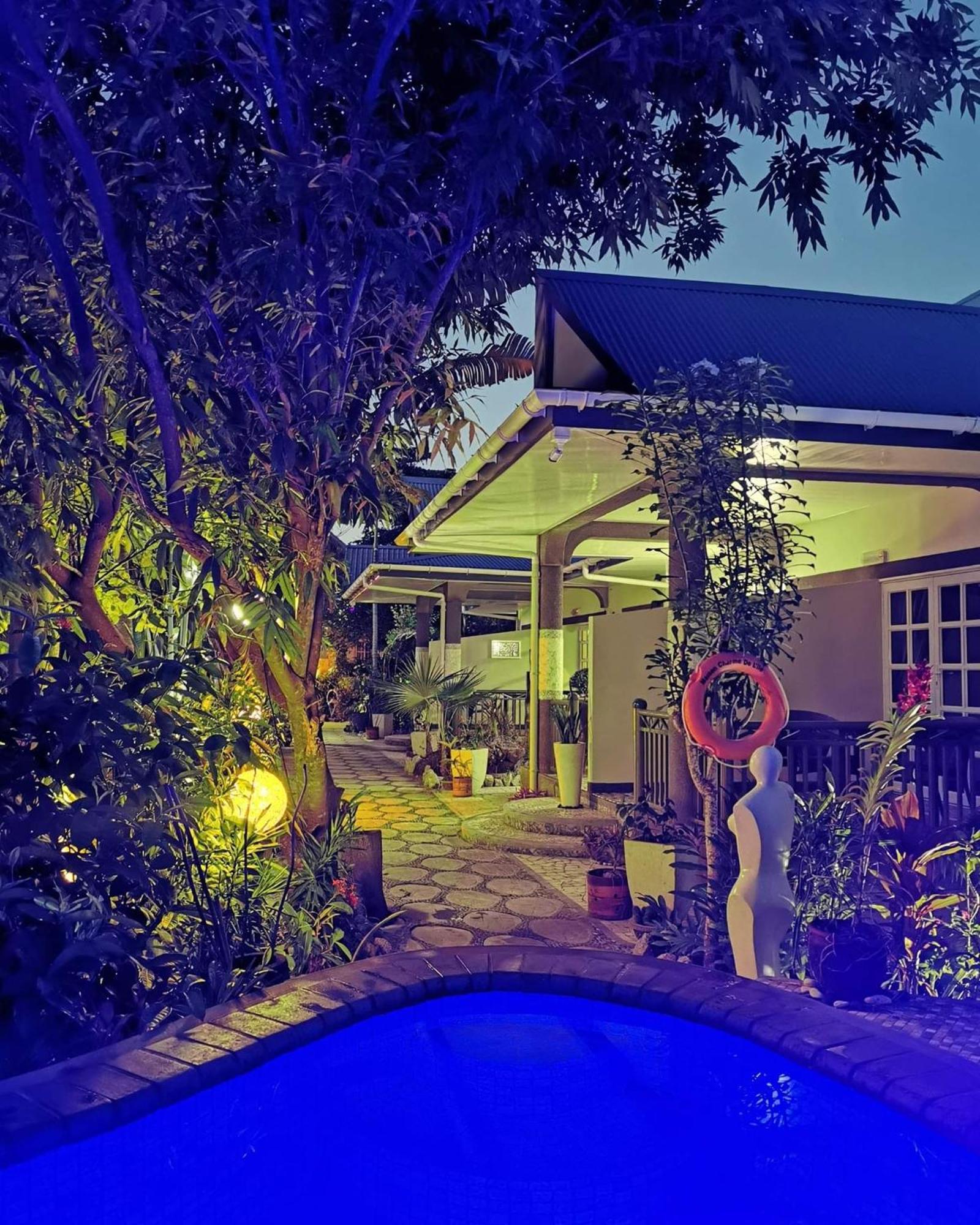 Maison Charme De L'Ile 라디게 외부 사진